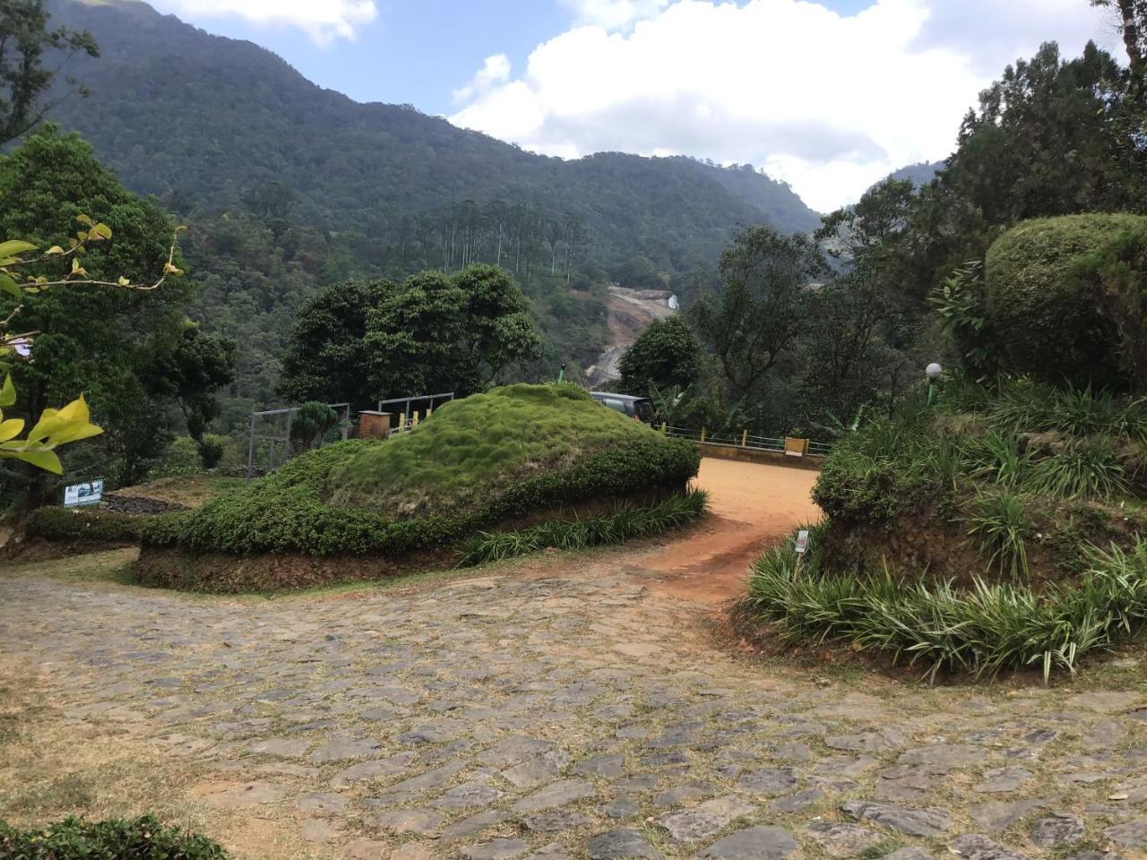 Wild Elephant Eco Friendly Resort Munnar Kültér fotó