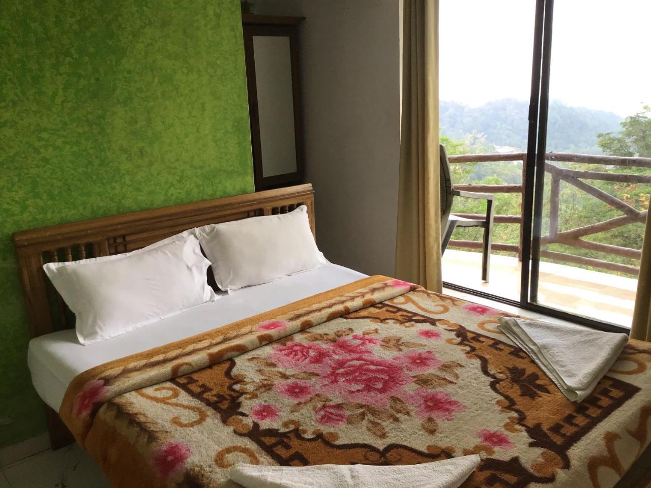 Wild Elephant Eco Friendly Resort Munnar Kültér fotó